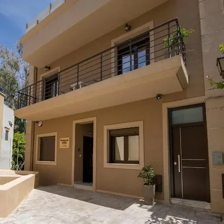 Aretousa Apartament *